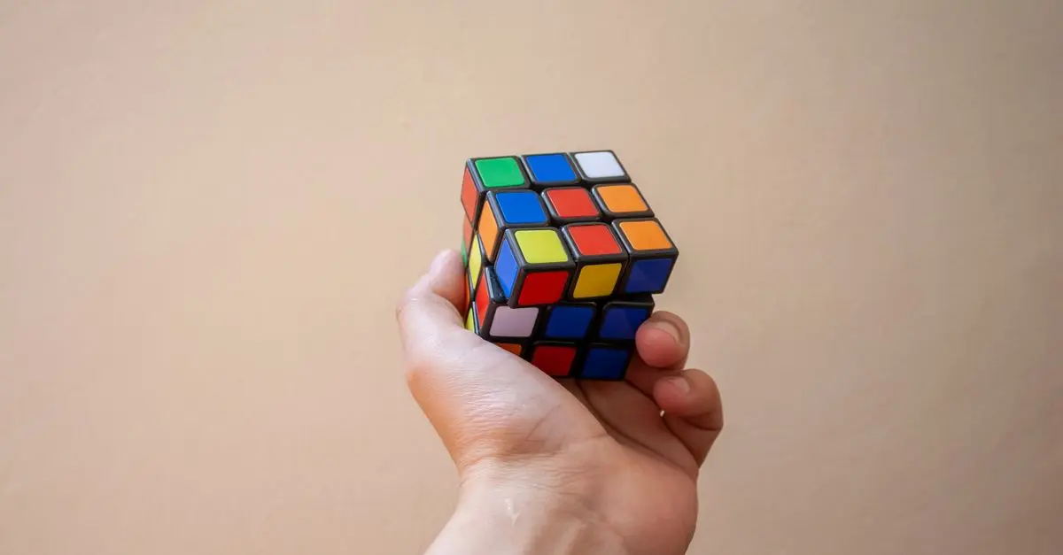 Comment améliorer votre temps de résolution au Rubik's Cube